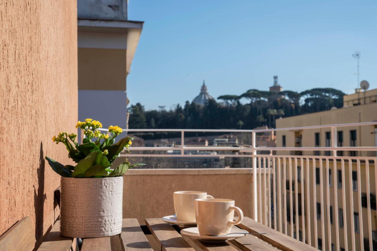 Vintage Cipro Apartment Rome Extérieur photo