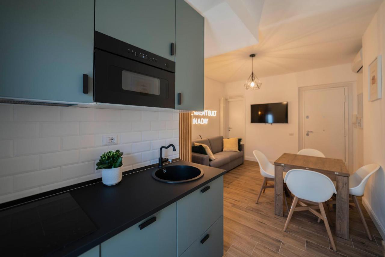 Vintage Cipro Apartment Rome Extérieur photo