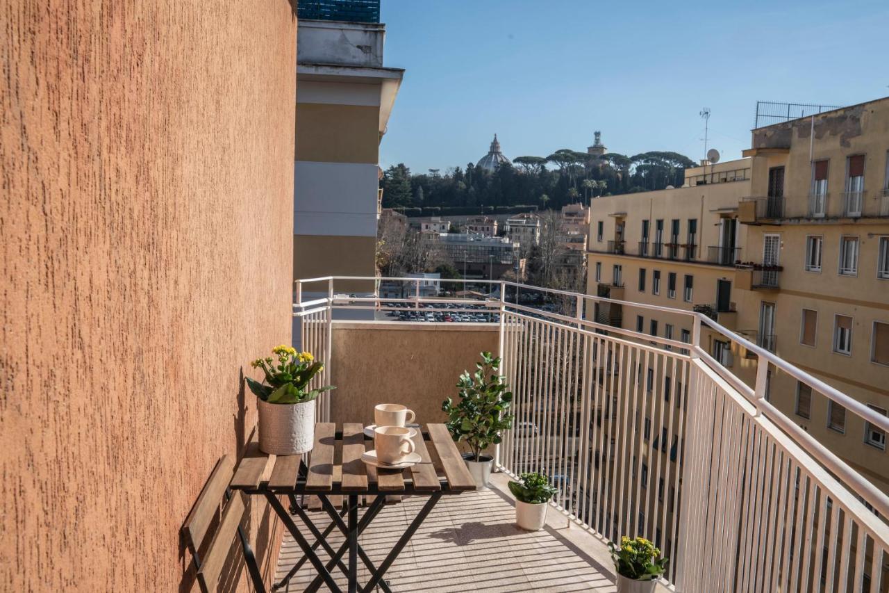 Vintage Cipro Apartment Rome Extérieur photo