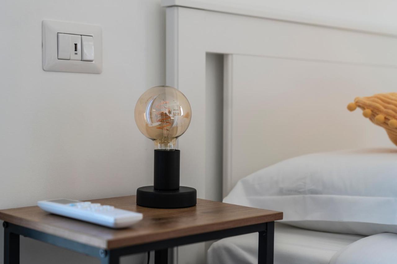 Vintage Cipro Apartment Rome Extérieur photo